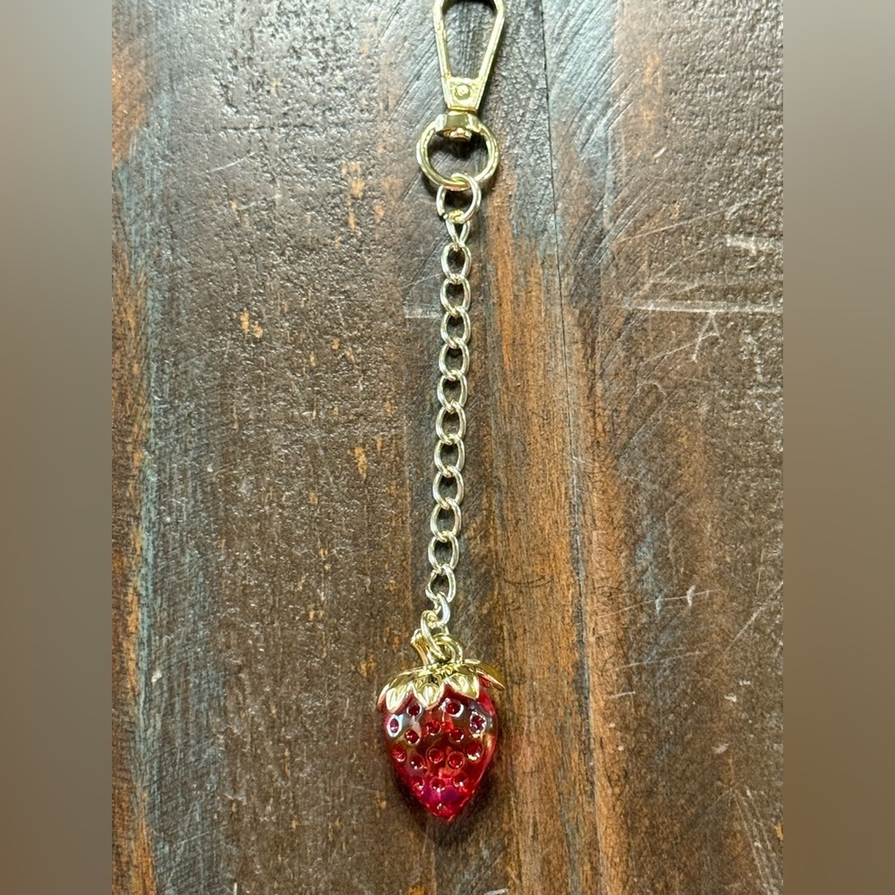 Ⓜ️Strawberry‎ Bag Charm Keychain
